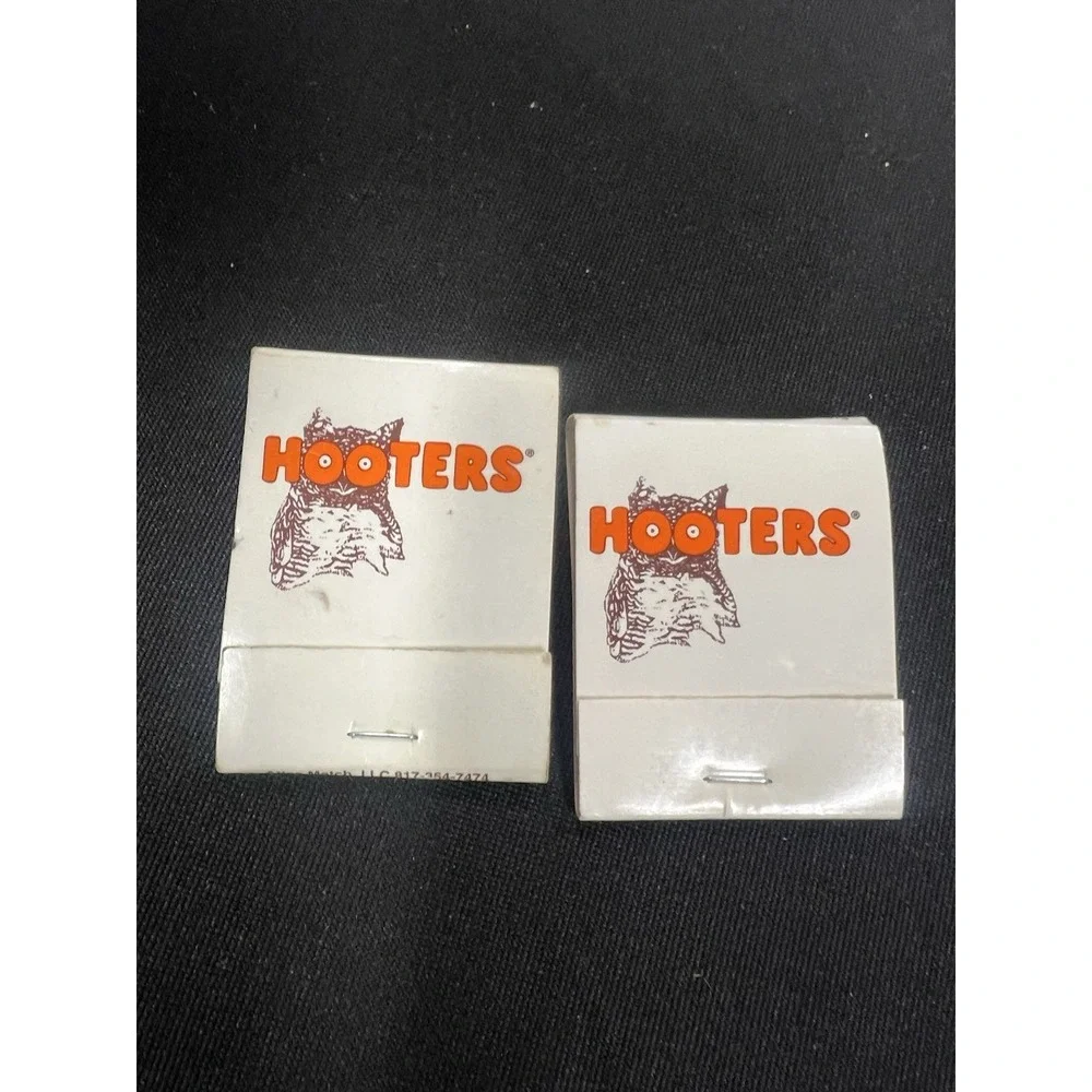 Nice‎ Pair Of Hooters Restaurant Matchbooks, Nationwide,  One Missing In Both